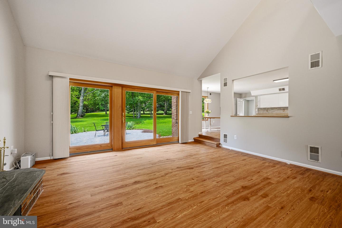 7274 Meadow Wood Way Property Photo 34