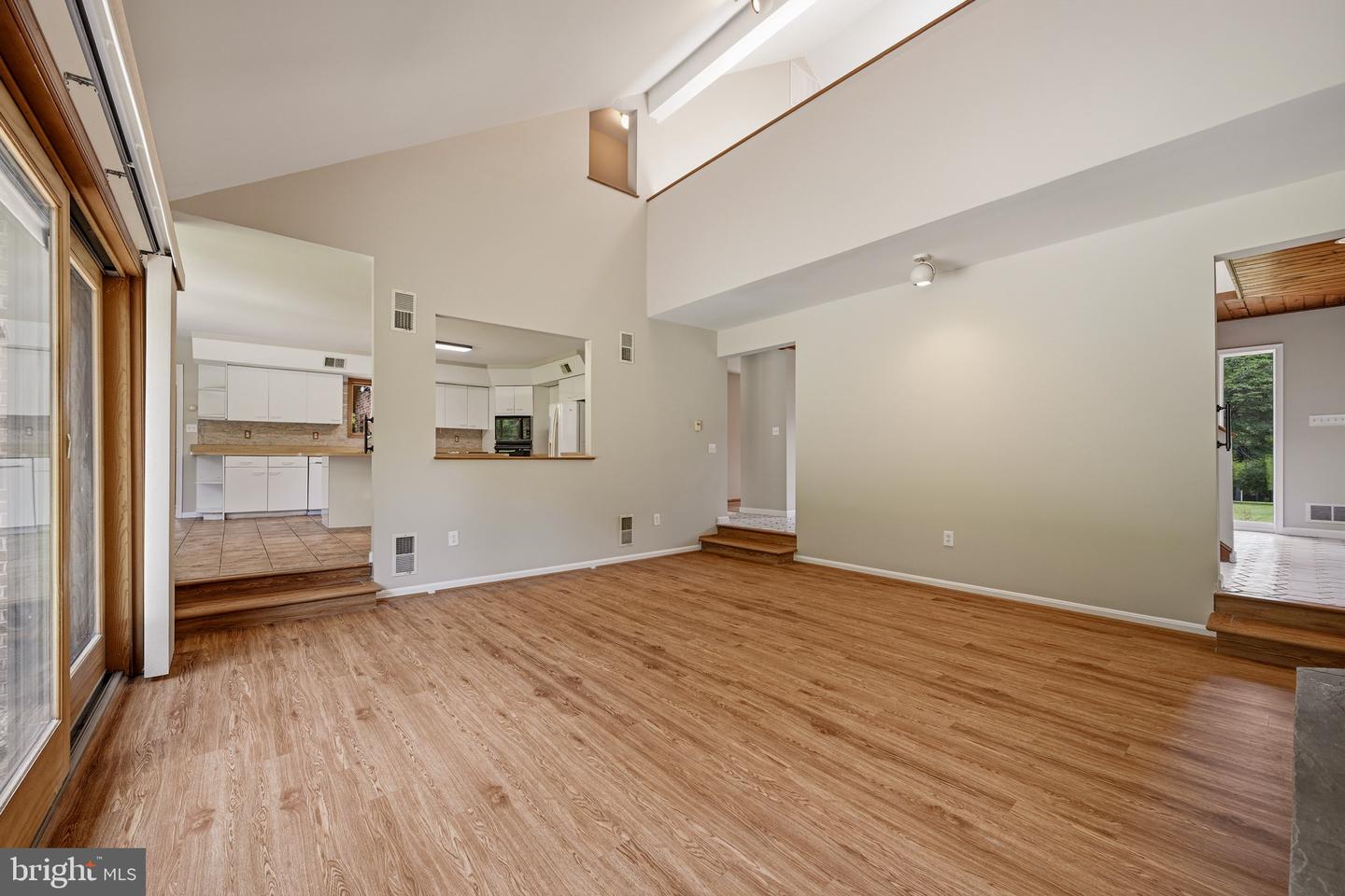 7274 Meadow Wood Way Property Photo 35