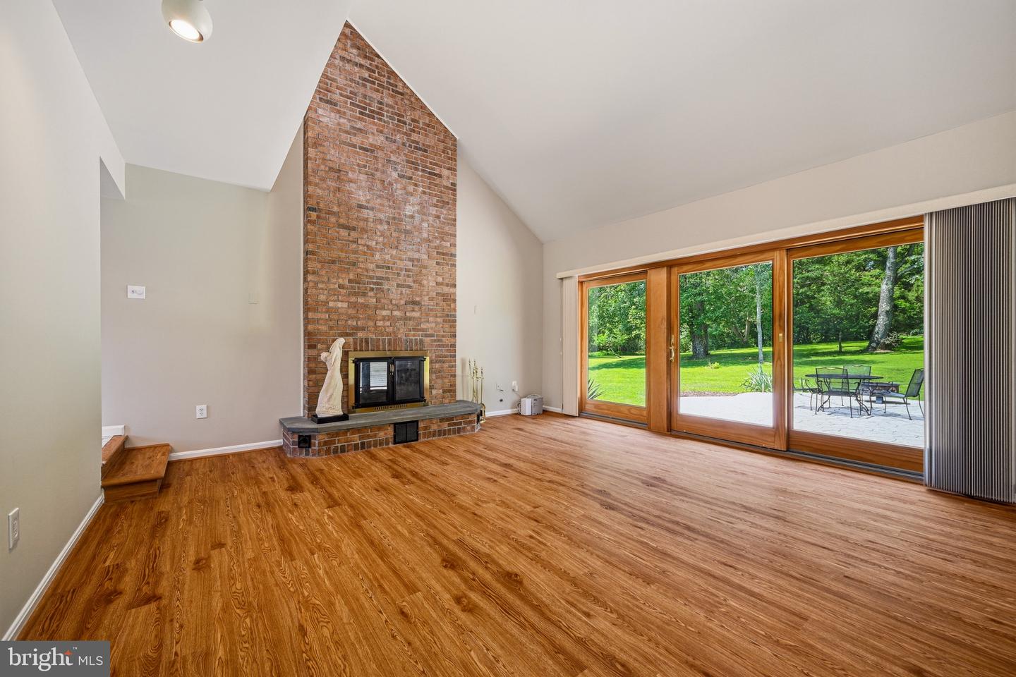 7274 Meadow Wood Way Property Photo 37