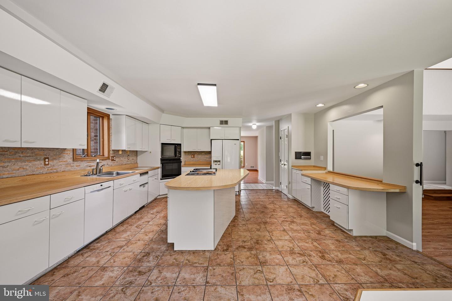 7274 Meadow Wood Way Property Photo 50