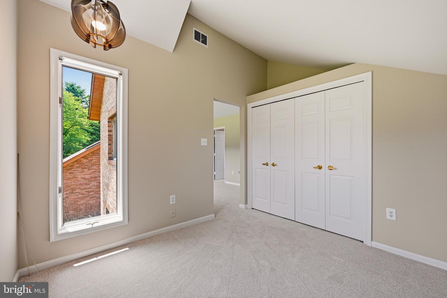 7274 Meadow Wood Way Property Photo 76