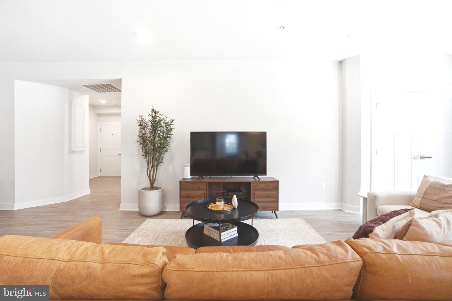 10020 Ruffian Way #a Property Photo 5