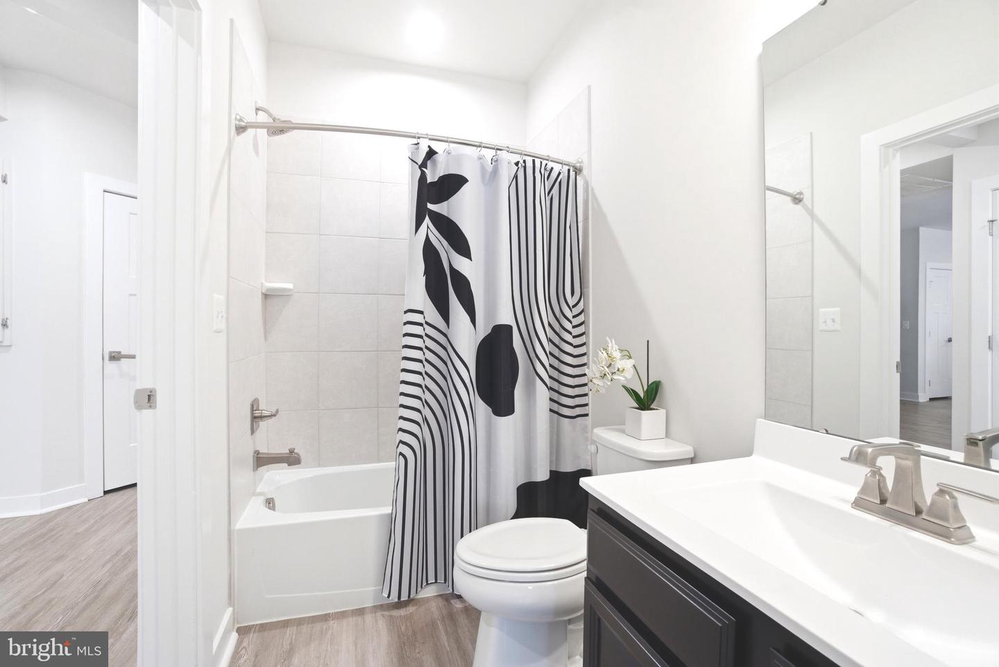 10020 Ruffian Way #a Property Photo 15