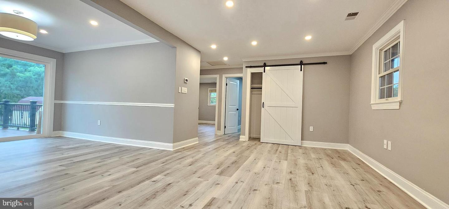 7538 Cherry Tree Dr Property Photo 12