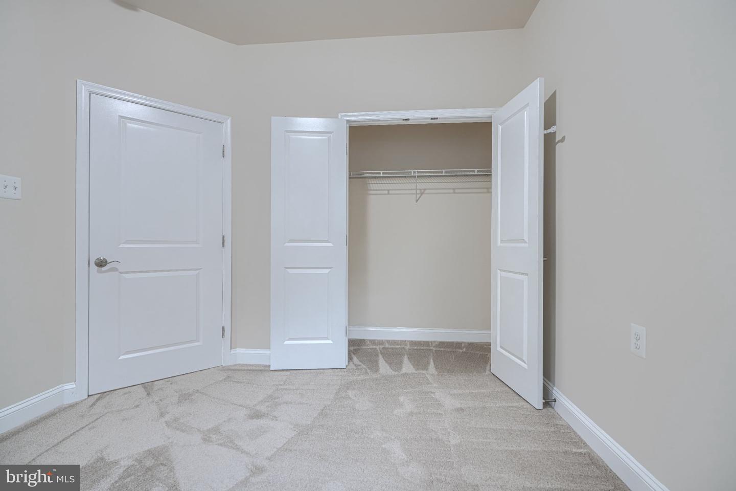 5715 Rosanna Pl Property Photo 49