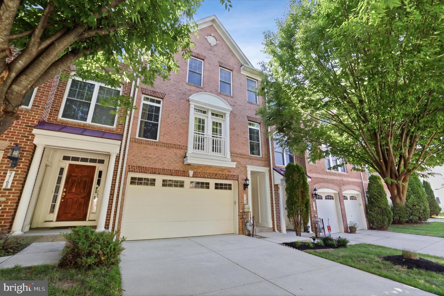 9766 June Flowers Way Property Photo 1