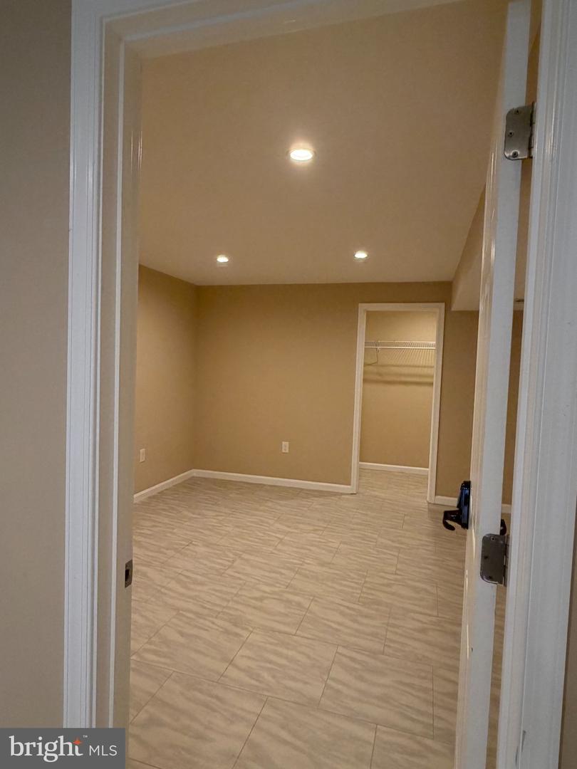 6122 Noah Way Property Photo 12