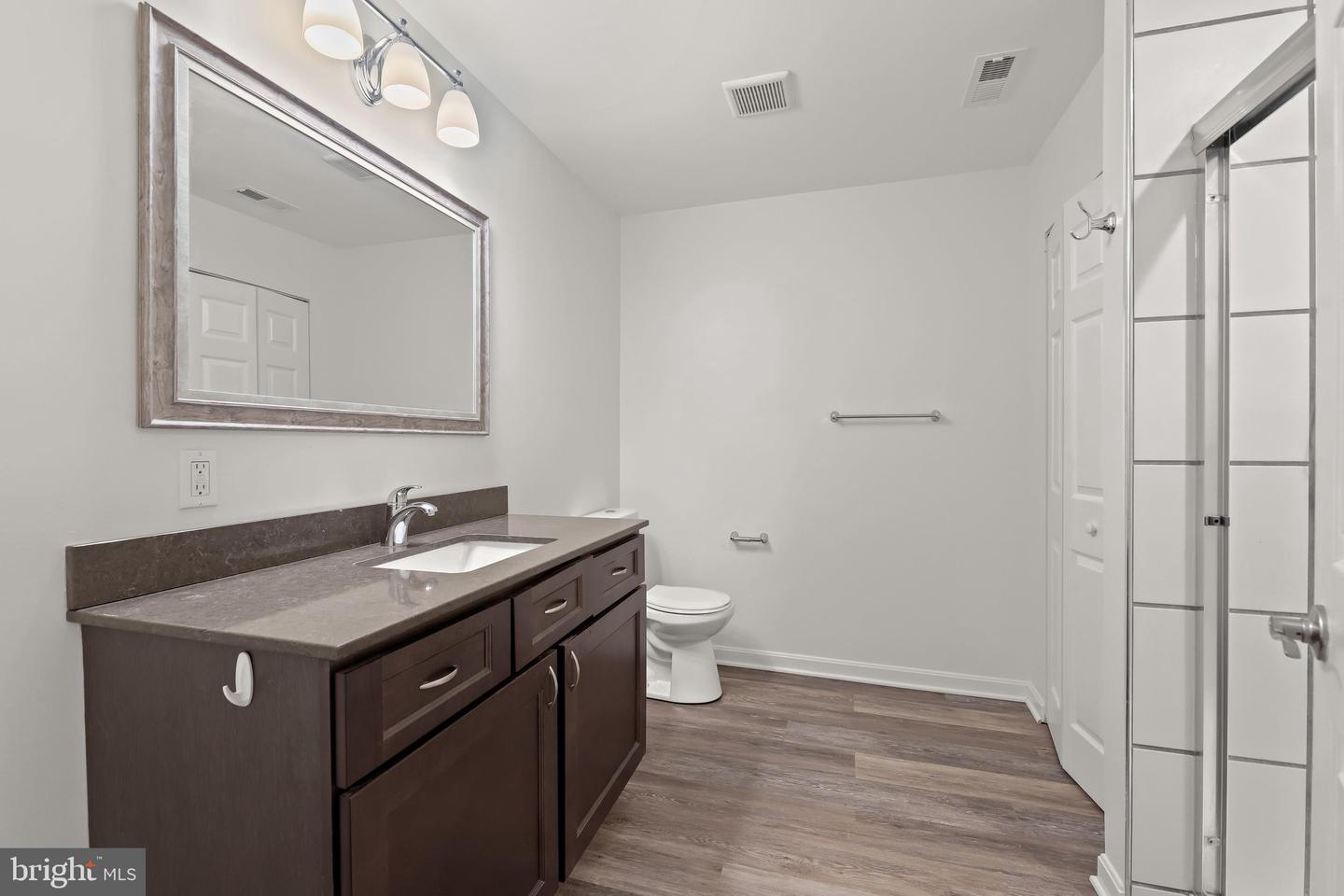 9834 Gwynn Park Dr Property Photo 42