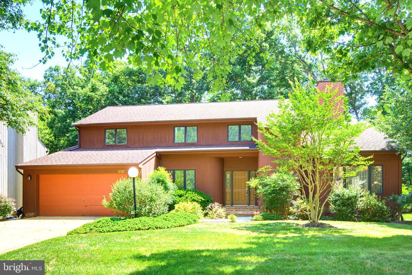 6181 WOODED RUN DR Property Photo 1