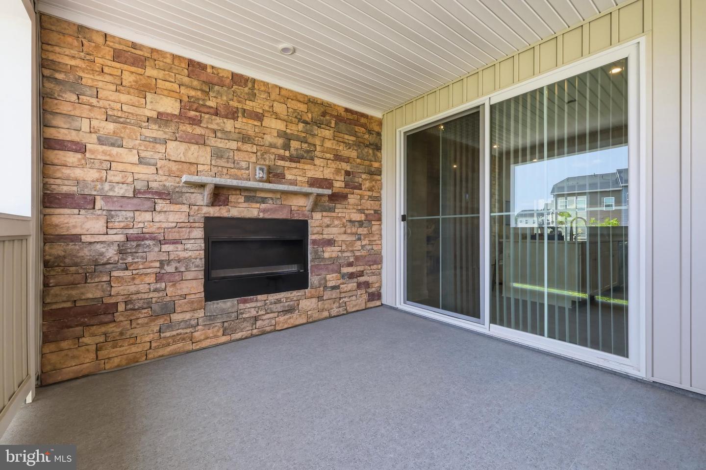 8115 Primrose Ln Property Photo 43