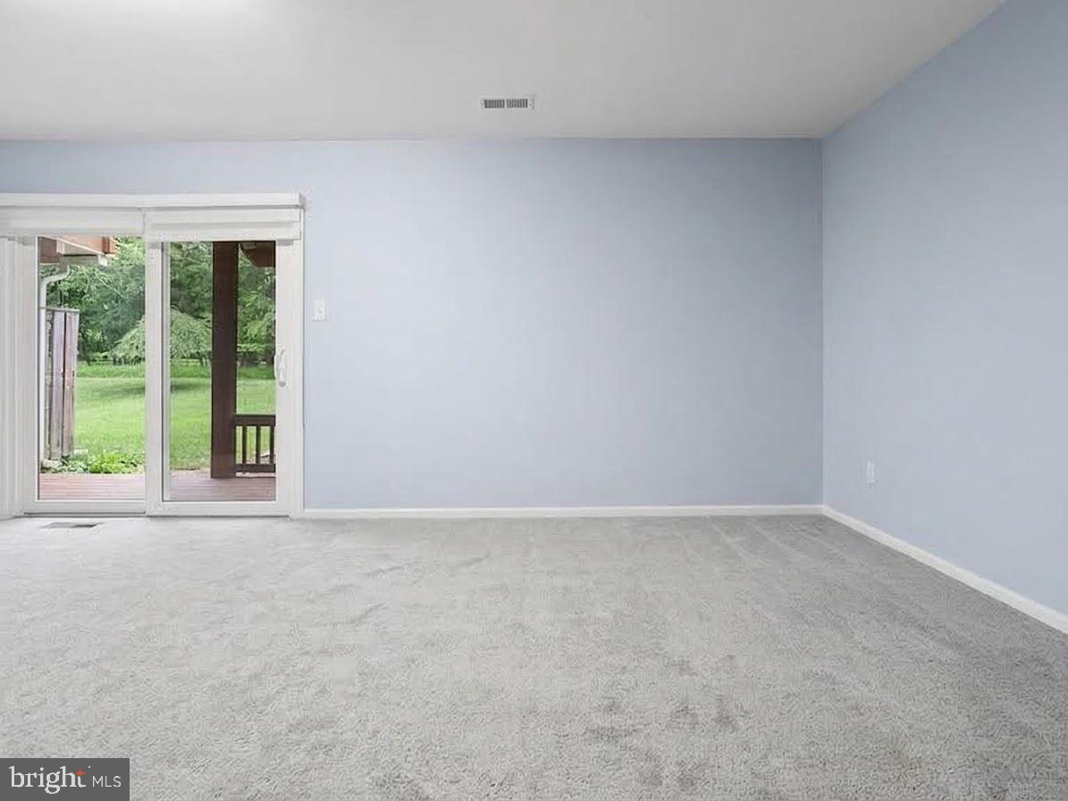 4760 Hallowed Strm Property Photo 21