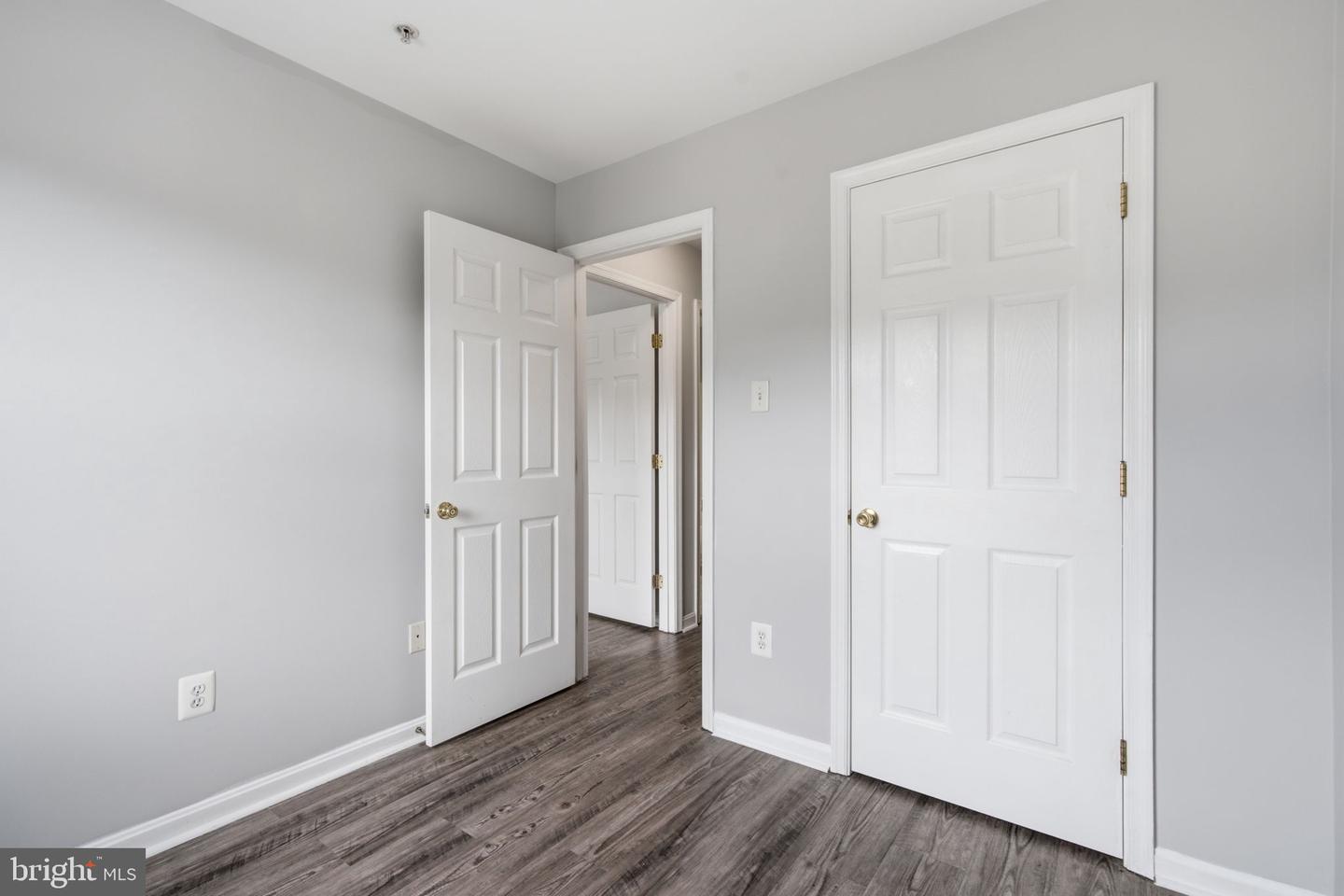 6821 Sanctuary Ct Property Photo 33