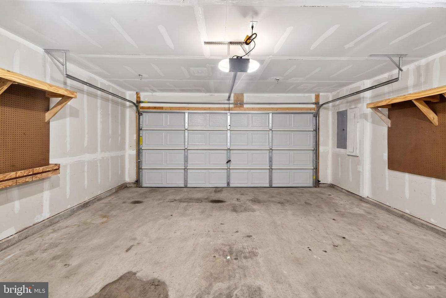 7564 Warburg Way Property Photo 45