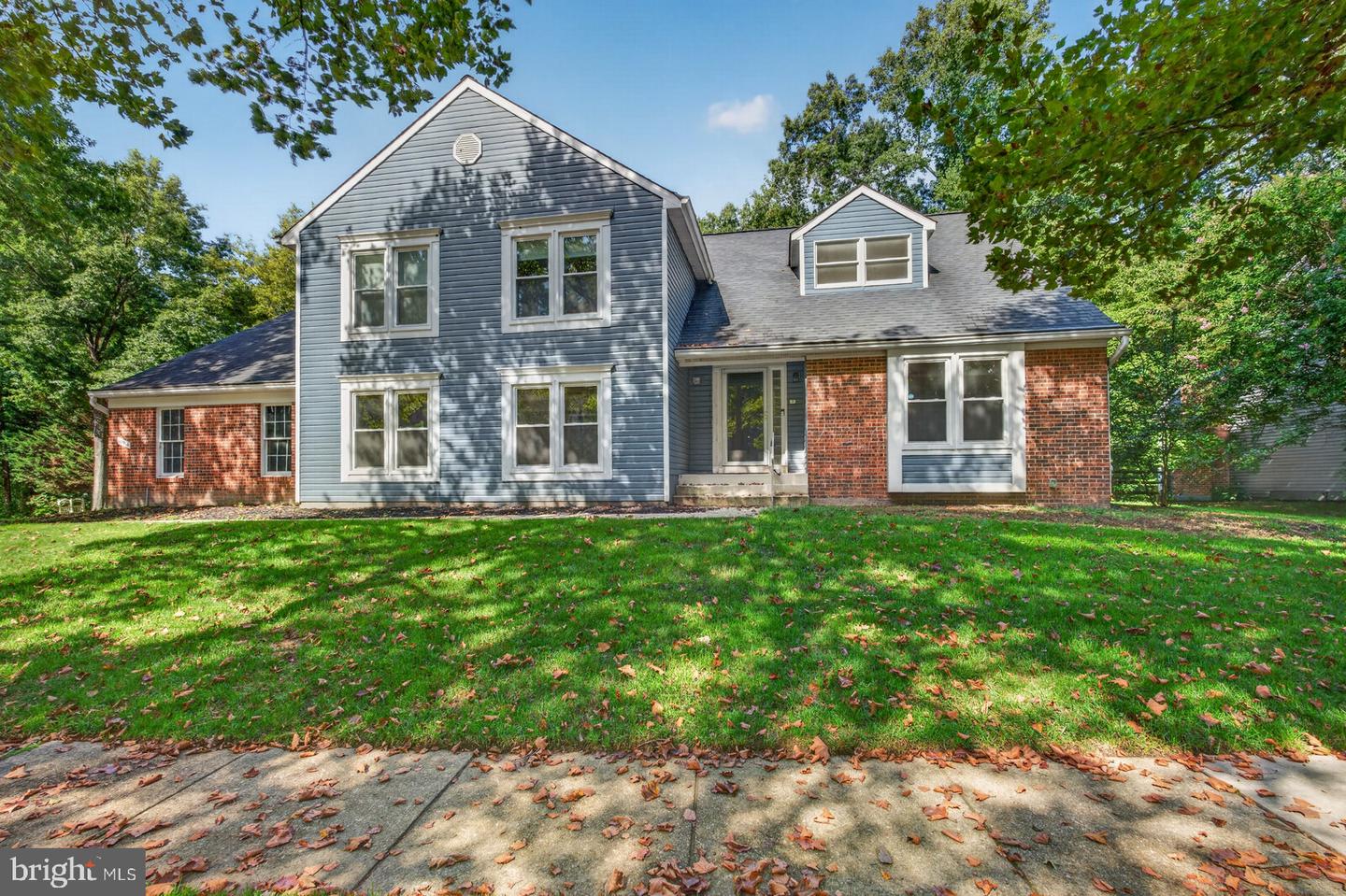 10914 Shadow Ln Property Photo 2
