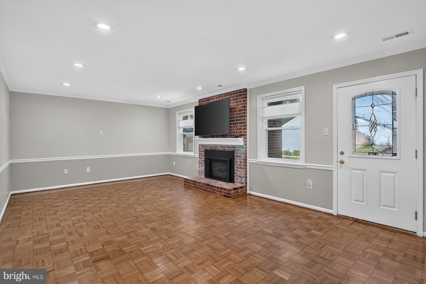 10914 Shadow Ln Property Photo 17