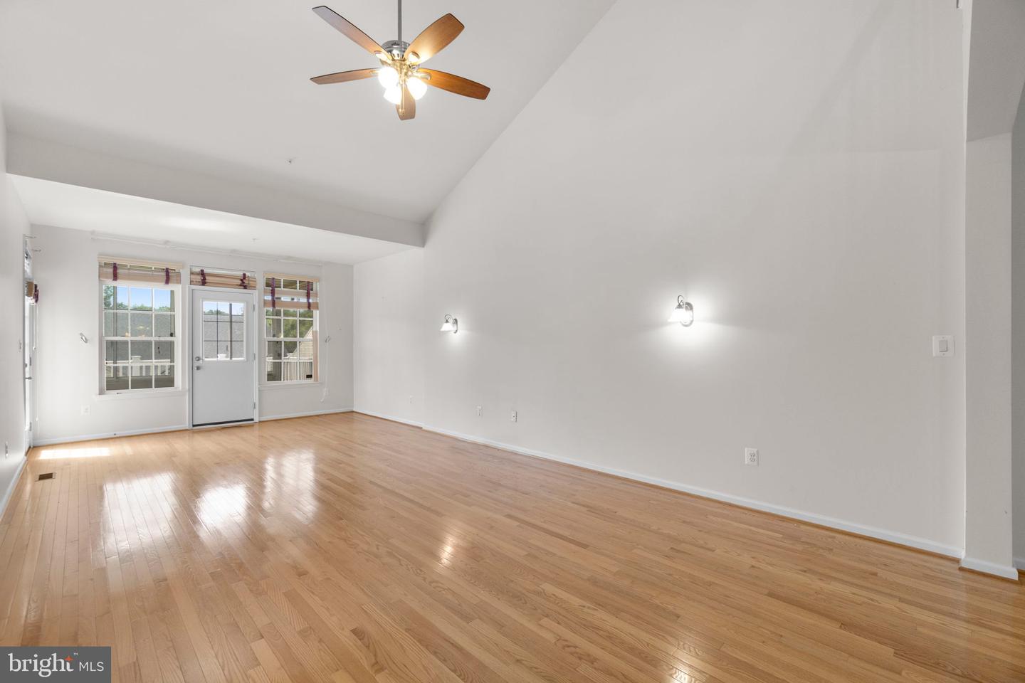 2420 Walking Janelle Way Property Photo 3