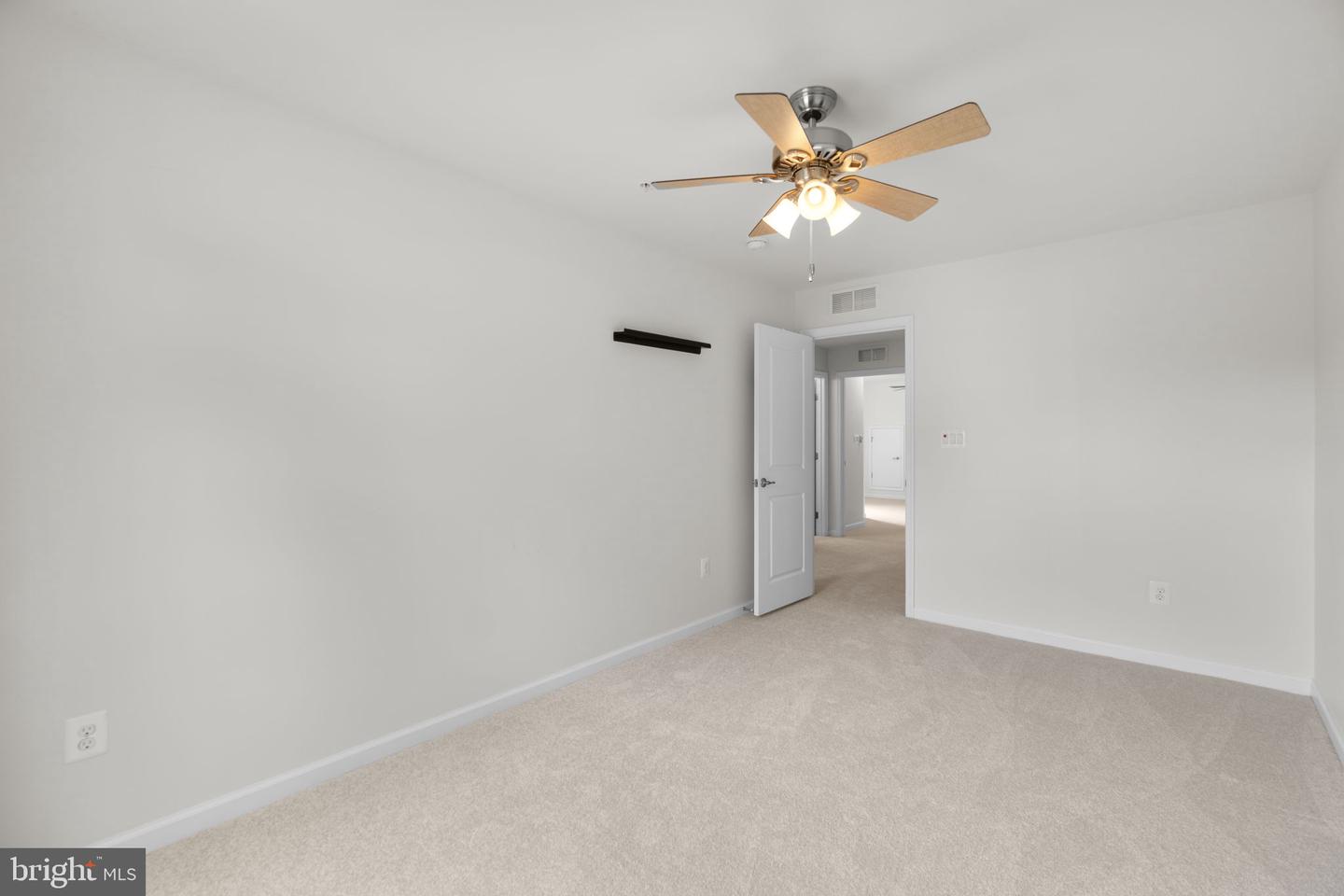 2420 Walking Janelle Way Property Photo 34