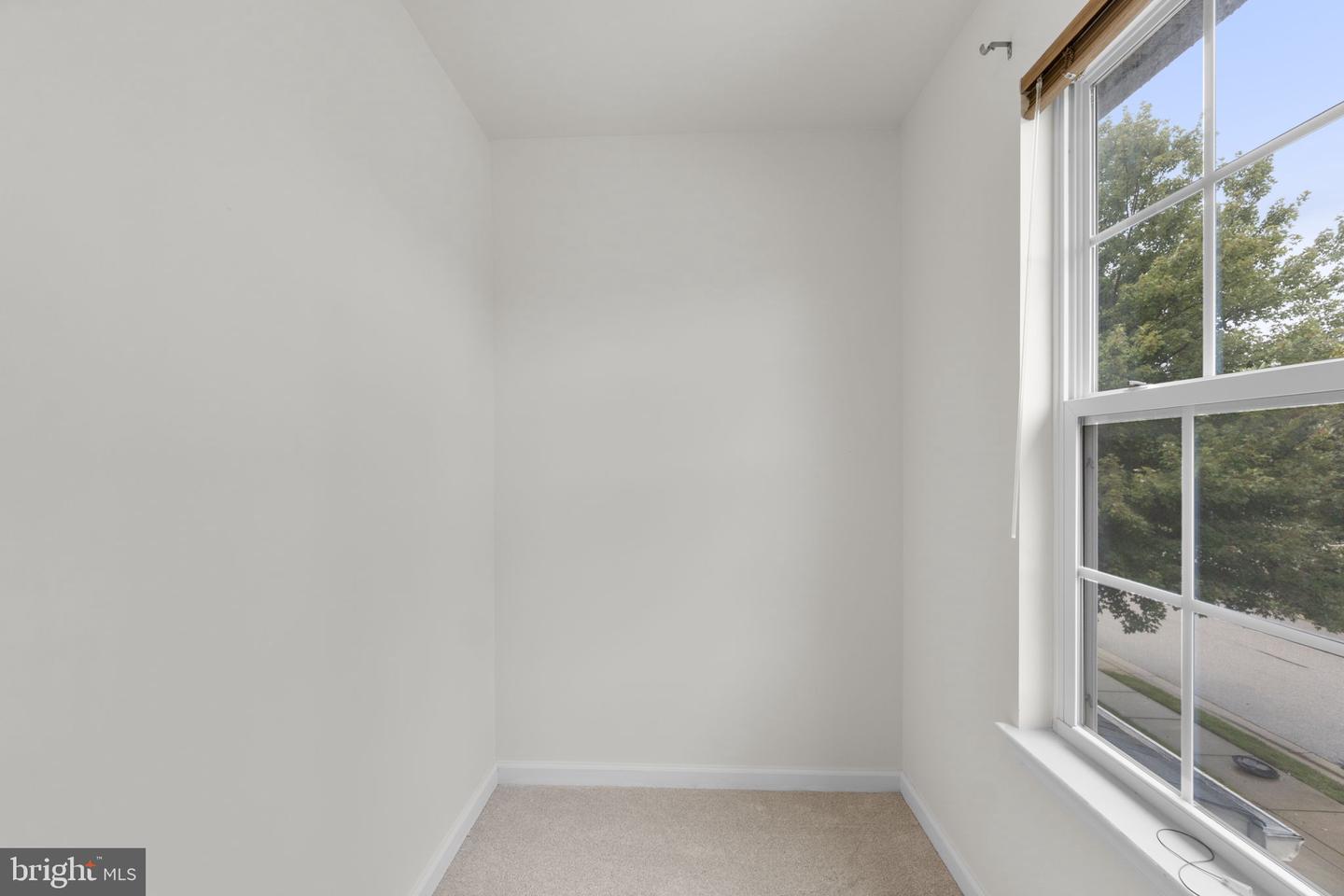 2420 Walking Janelle Way Property Photo 35