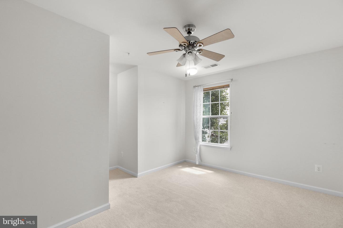 2420 Walking Janelle Way Property Photo 45
