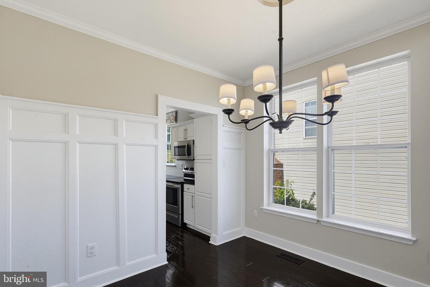 6505 Autumn Wind Cir Property Photo 9