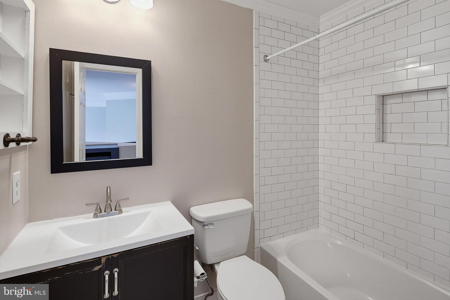 6505 Autumn Wind Cir Property Photo 25