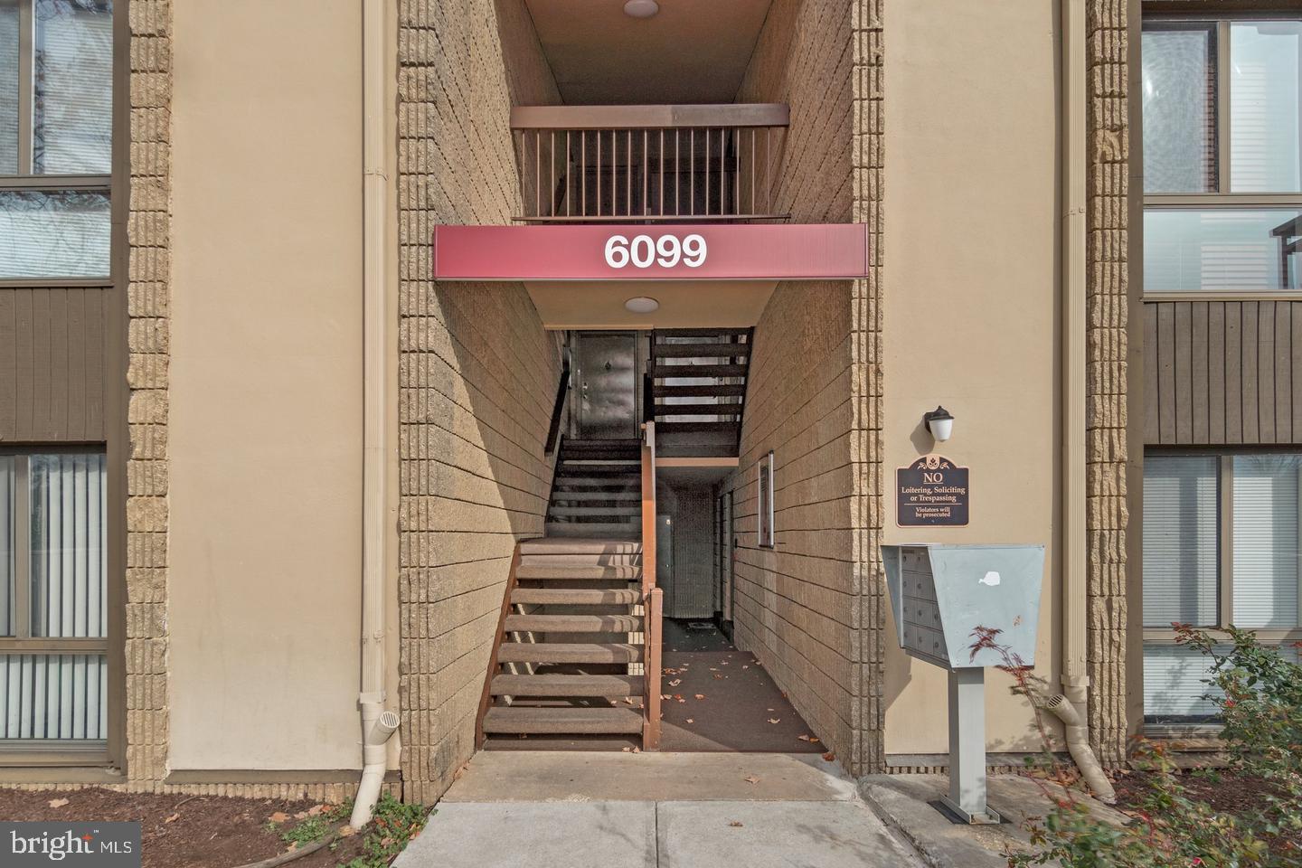 6099 MAJORS LN #9