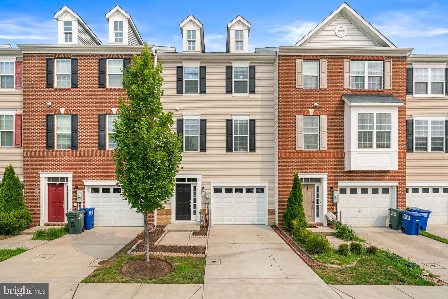 7944 JOHN GALT WAY