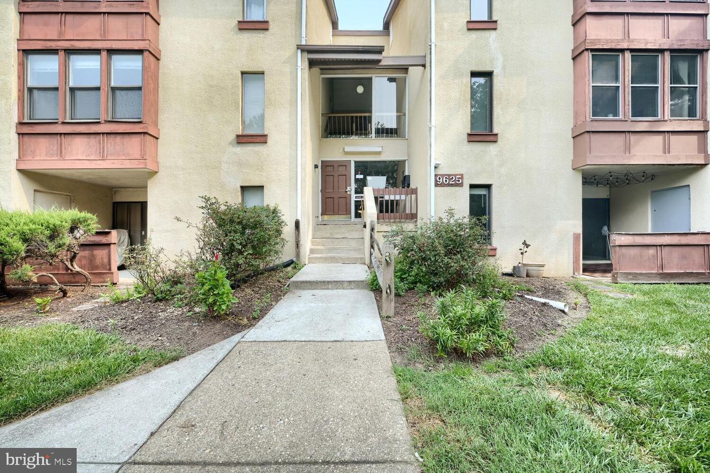 9625 Whiteacre Rd #a-2 Property Photo 1