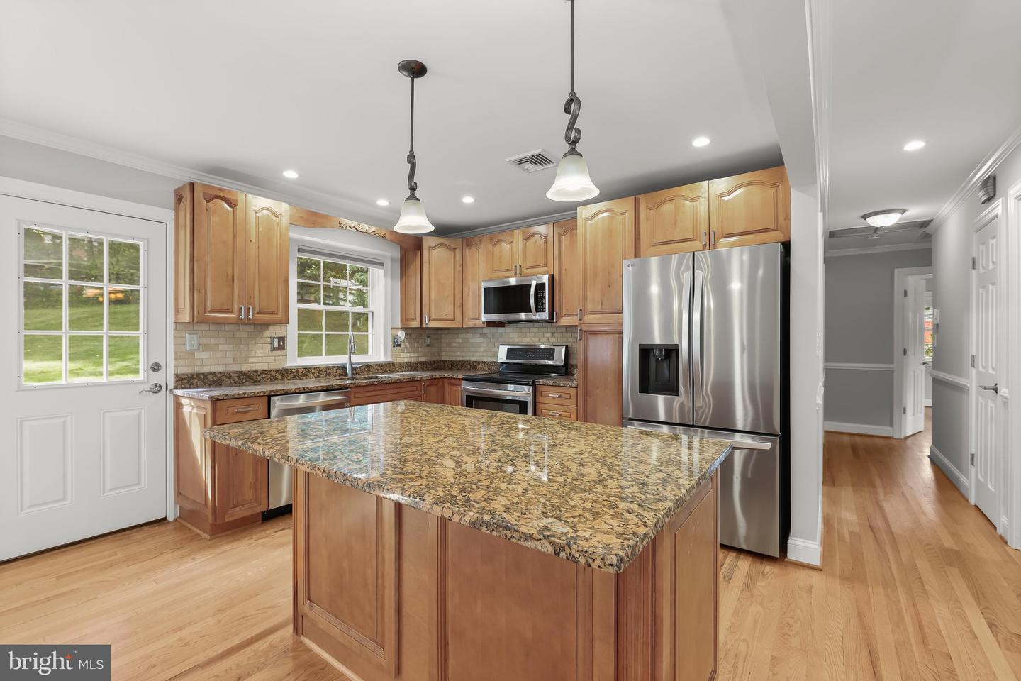 8533 High Ridge Rd Property Photo 18