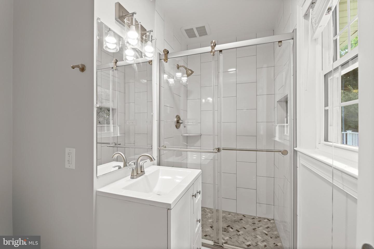8533 High Ridge Rd Property Photo 24