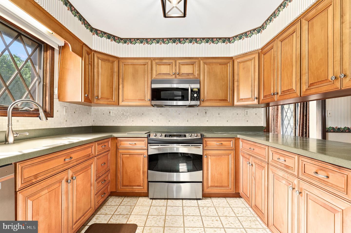 4112 Heritage Hill Ln Property Photo 18