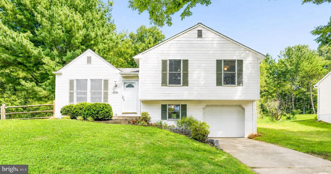 7876 Red Jacket Way Property Photo 1