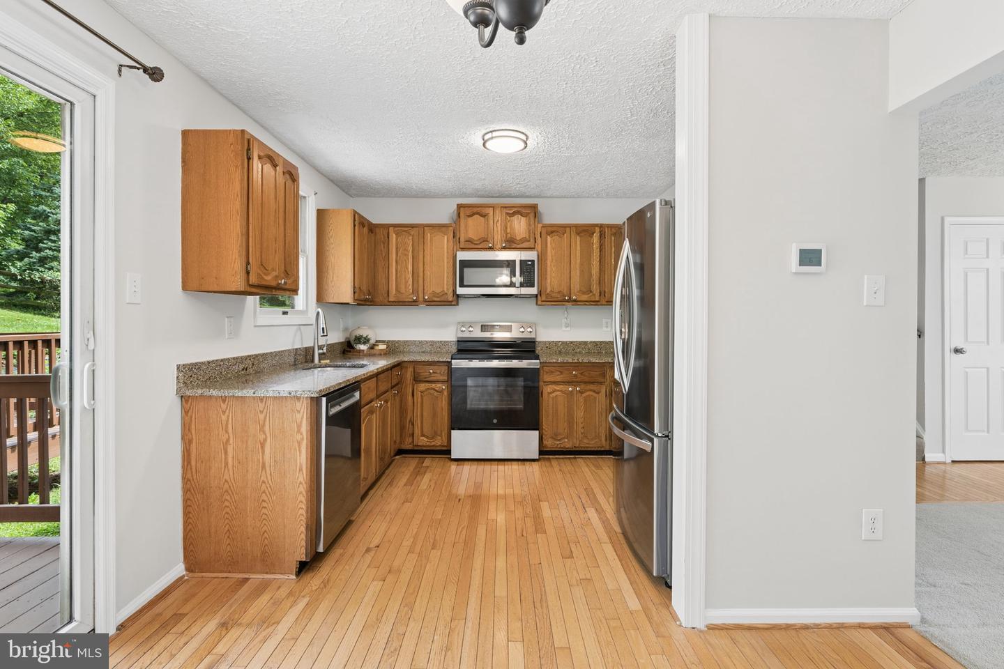 7876 Red Jacket Way Property Photo 12
