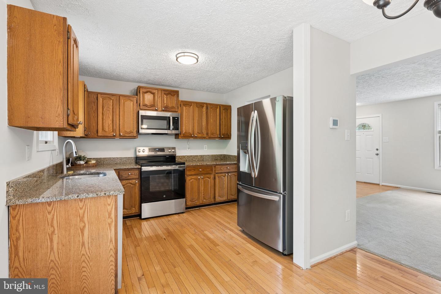 7876 Red Jacket Way Property Photo 13