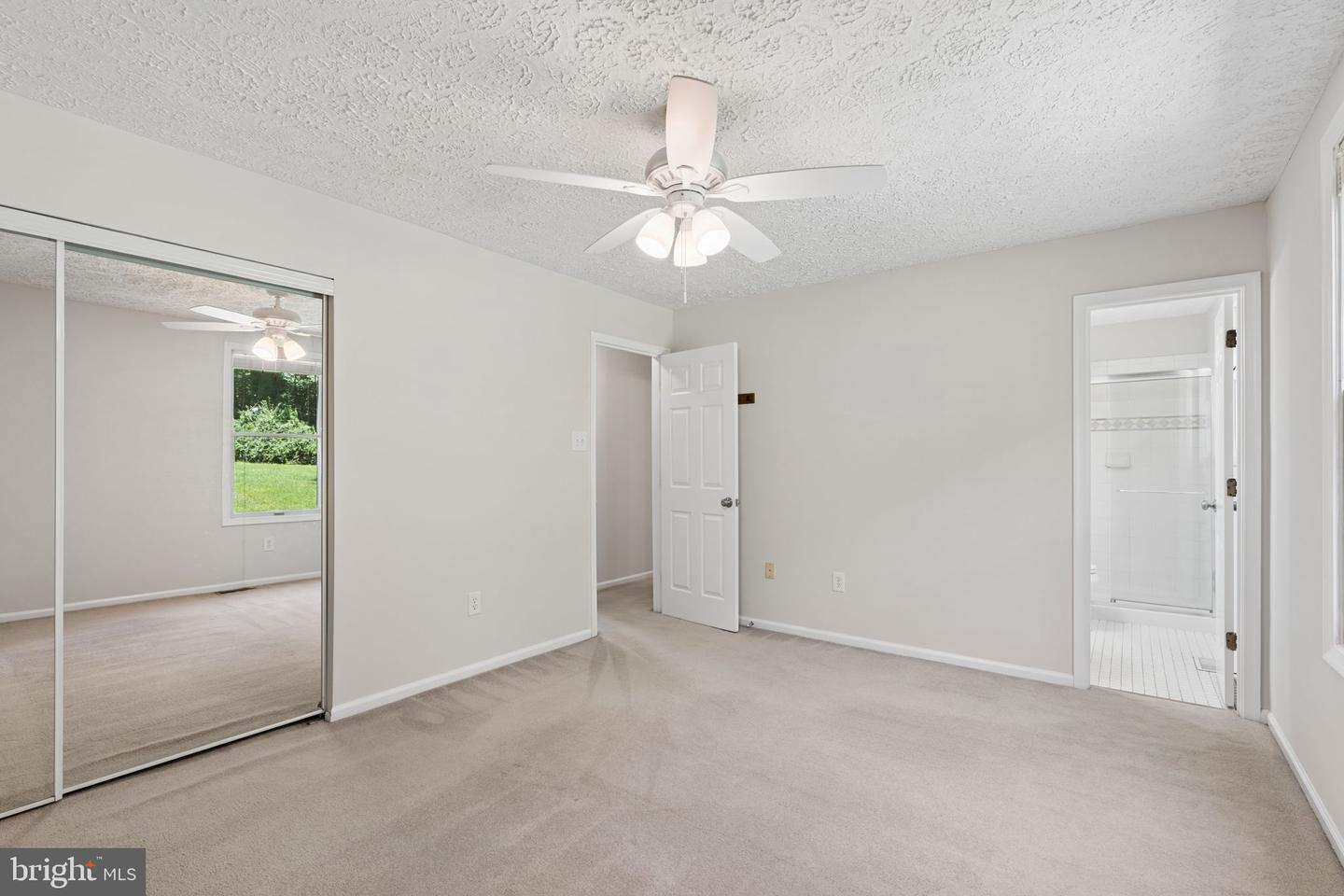 7876 Red Jacket Way Property Photo 17