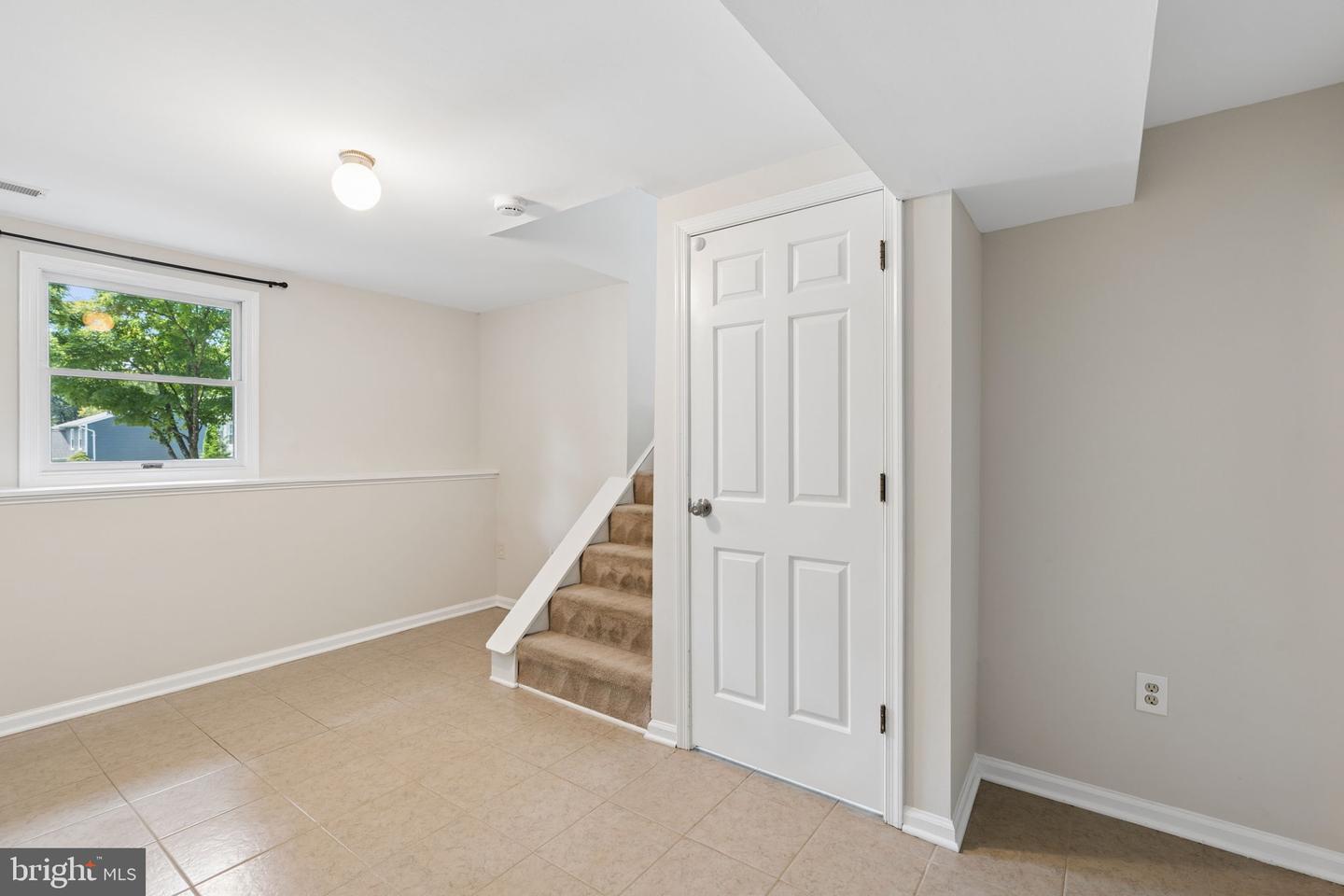 7876 Red Jacket Way Property Photo 24