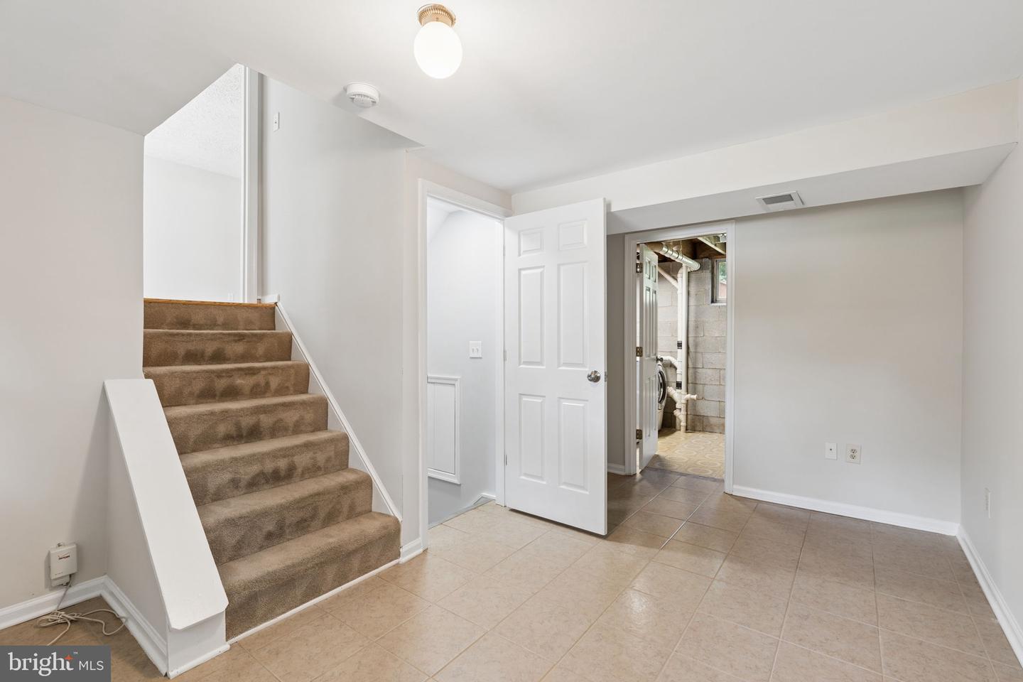7876 Red Jacket Way Property Photo 25