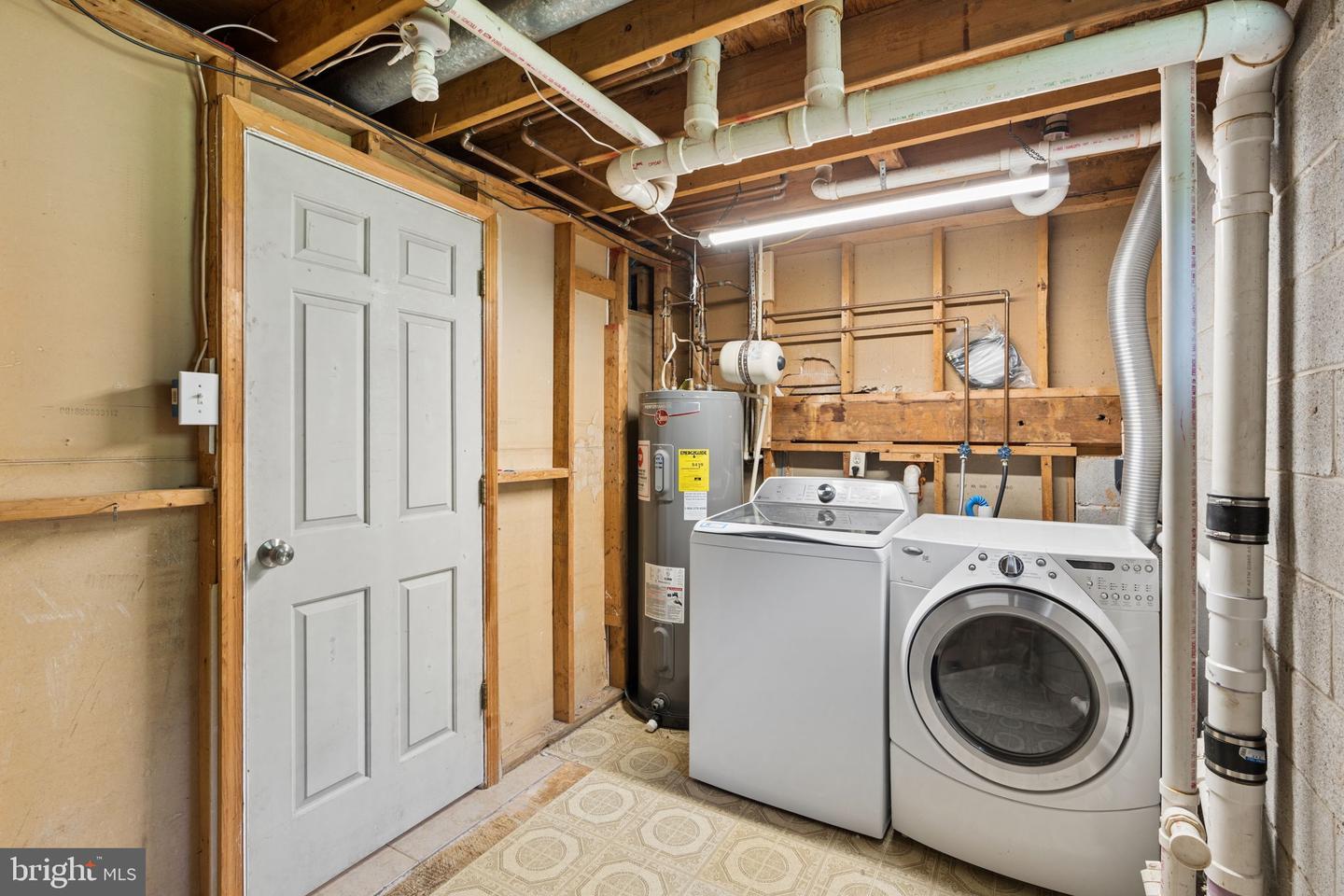 7876 Red Jacket Way Property Photo 27