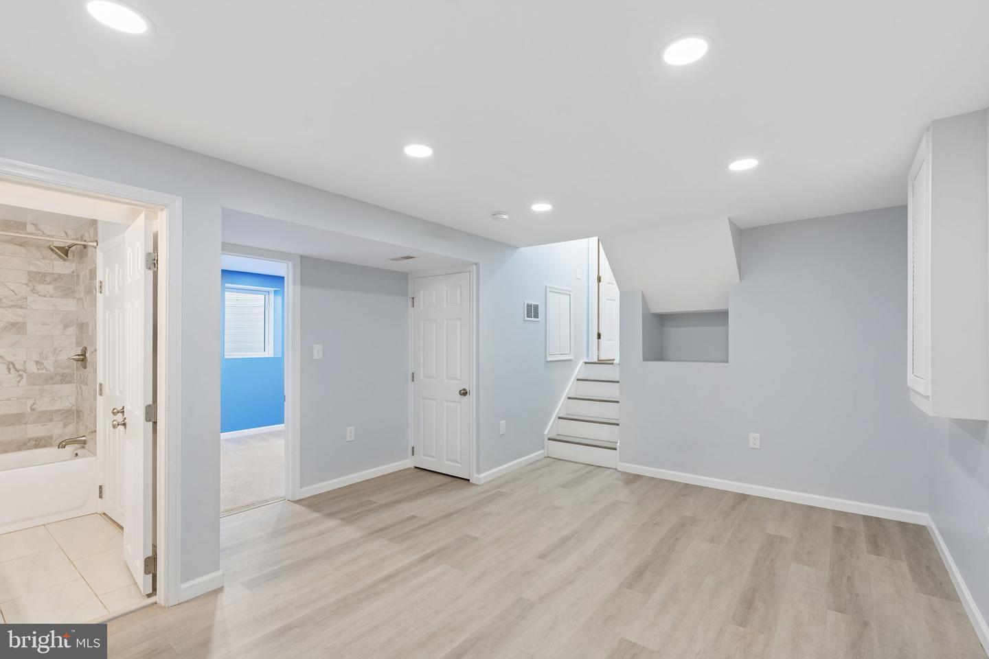 7876 Red Jacket Way Property Photo 28