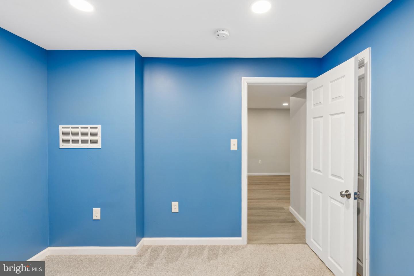 7876 Red Jacket Way Property Photo 32