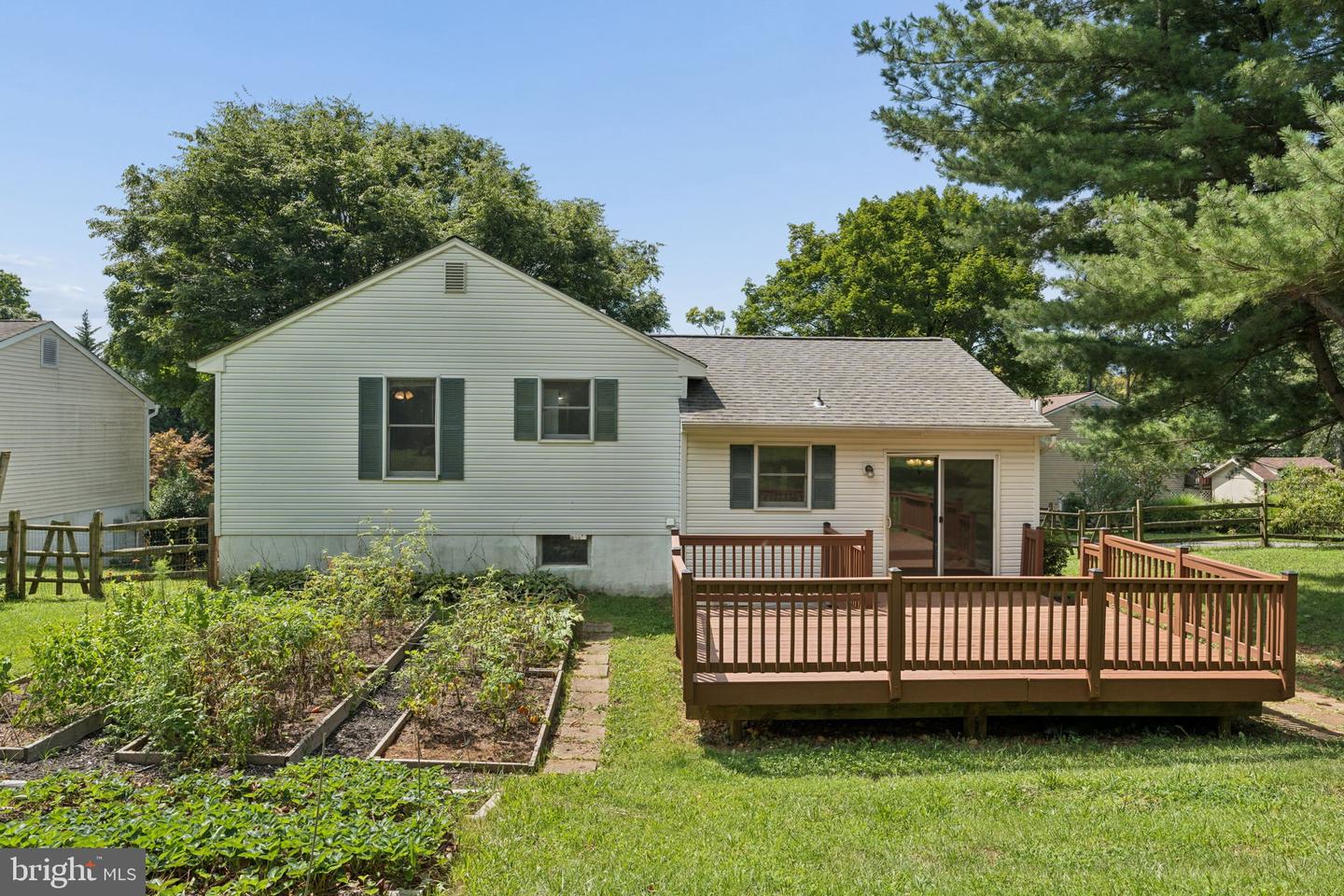 7876 Red Jacket Way Property Photo 38