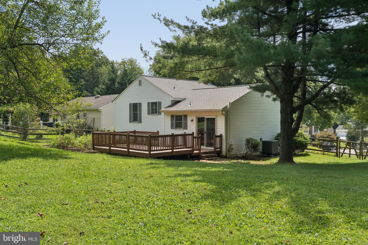 7876 Red Jacket Way Property Photo 40