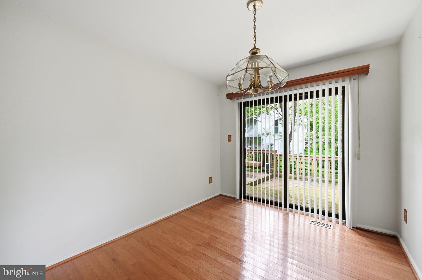 6251 Parallel Ln Property Photo 11