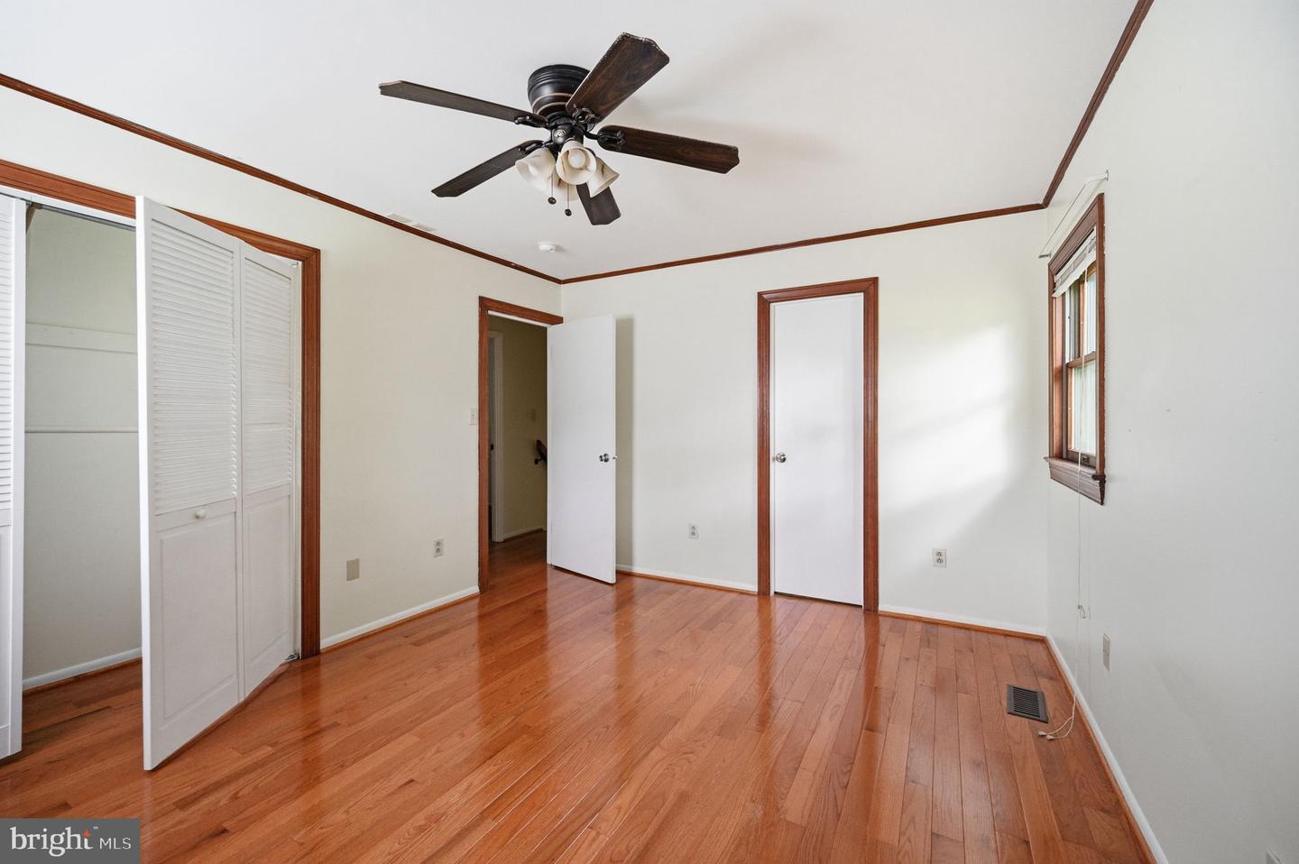 6251 Parallel Ln Property Photo 17