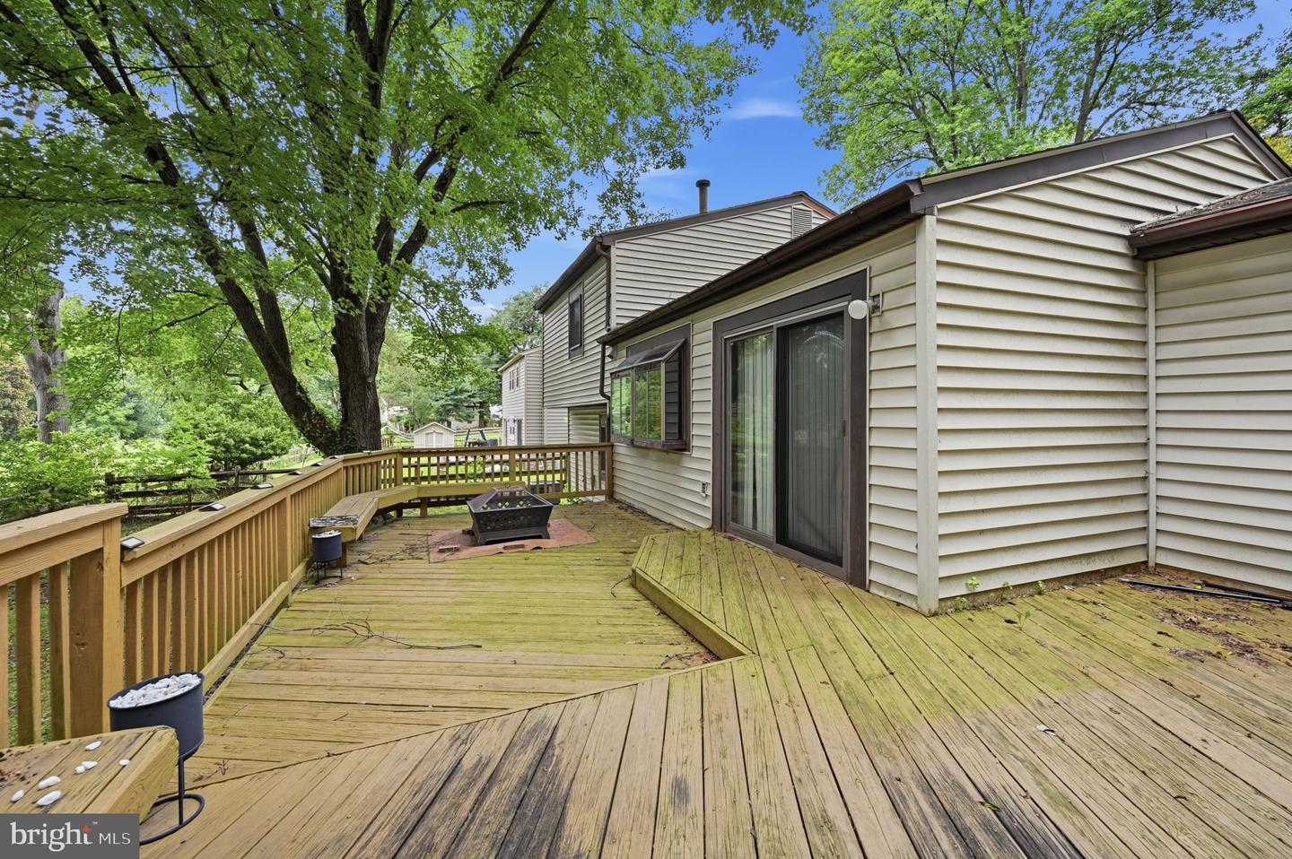 6251 Parallel Ln Property Photo 21
