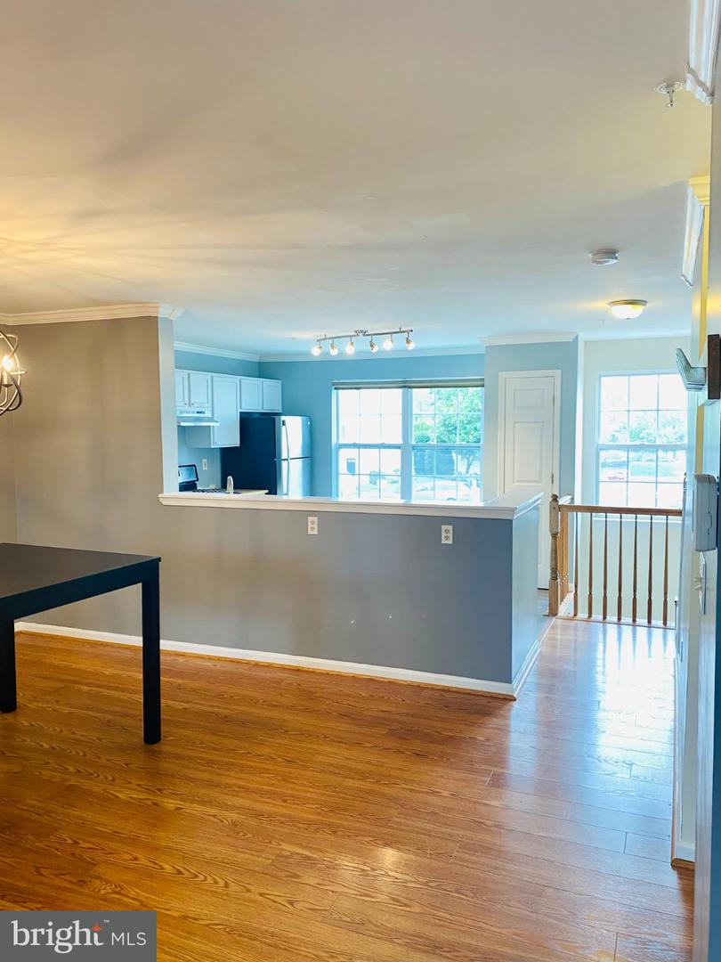 8825 Goose Landing Cir #8825 Property Photo 6