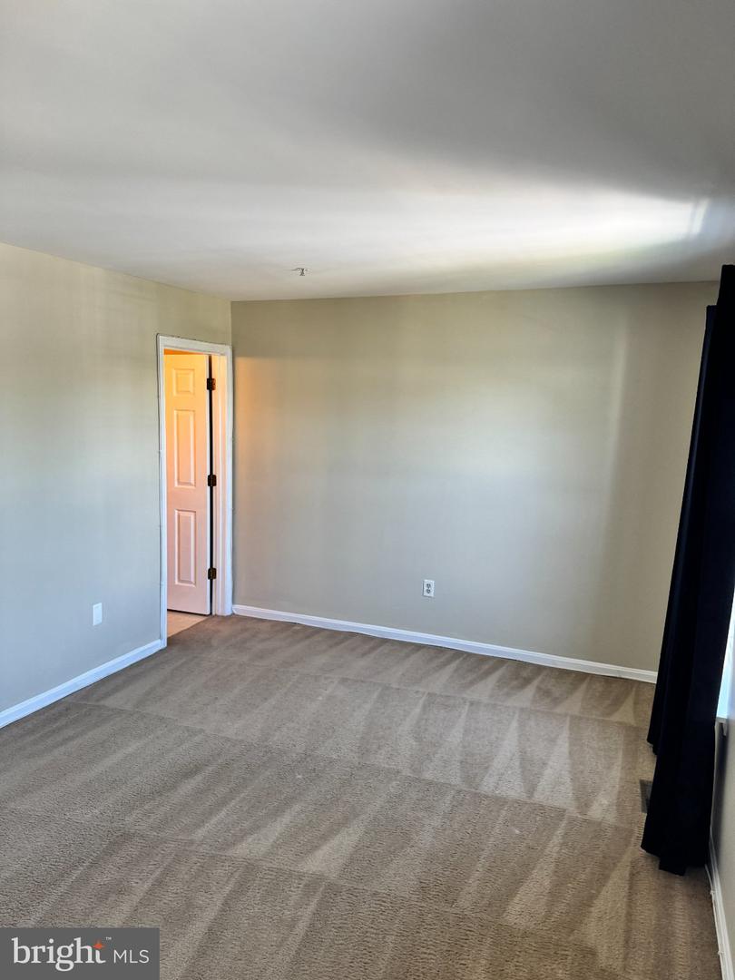 8825 Goose Landing Cir #8825 Property Photo 15