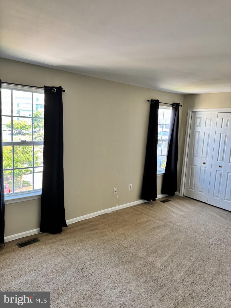 8825 Goose Landing Cir #8825 Property Photo 17