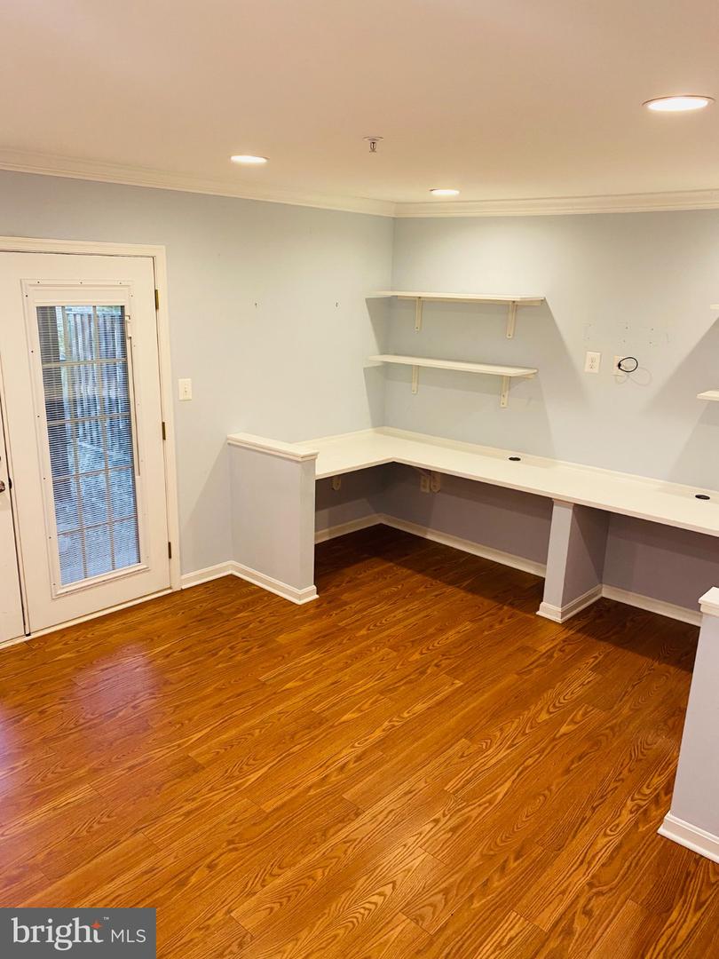 8825 Goose Landing Cir #8825 Property Photo 27