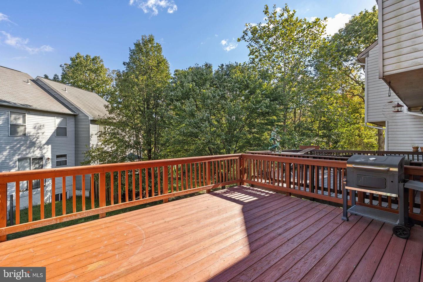9525 Clocktower Ln Property Photo 18